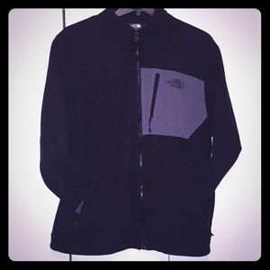 Men’s Medium North Face Fleece Jacket